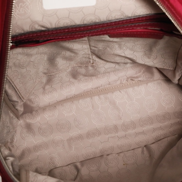 Michael Kors NWT Fuchsia  Large Womans Backpack - Picture 9 of 11